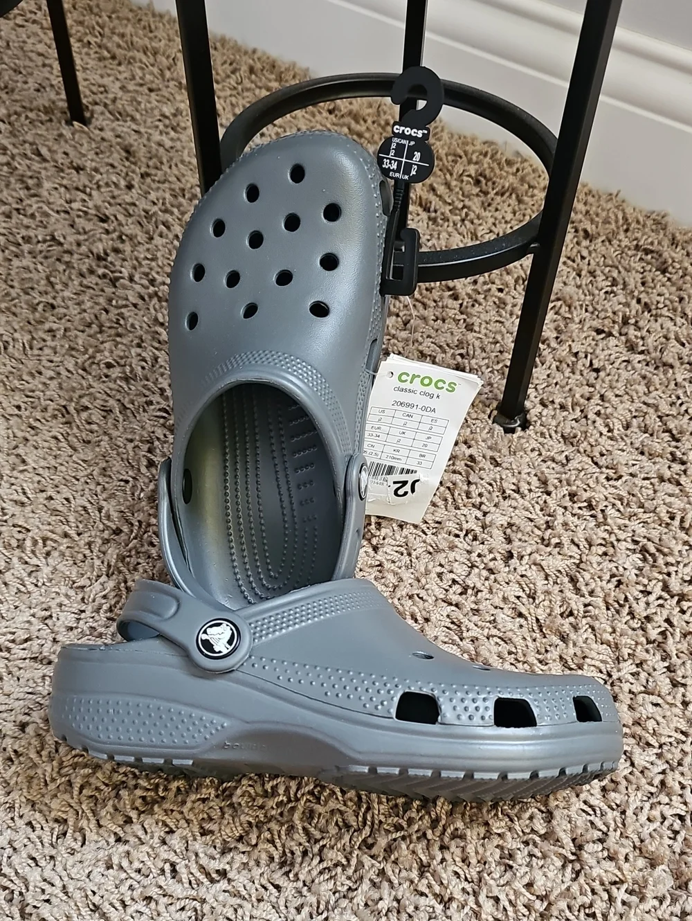NWT Crocs Kids Classic Clog K Grey J2 Slip On Shoes Sandal